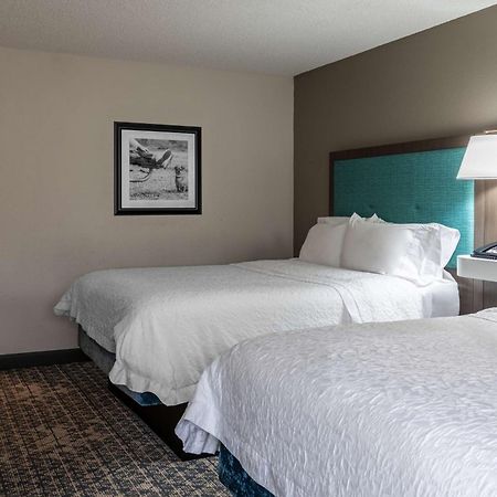 Hampton Inn Kansas City-Lee'S Summit Bagian luar foto